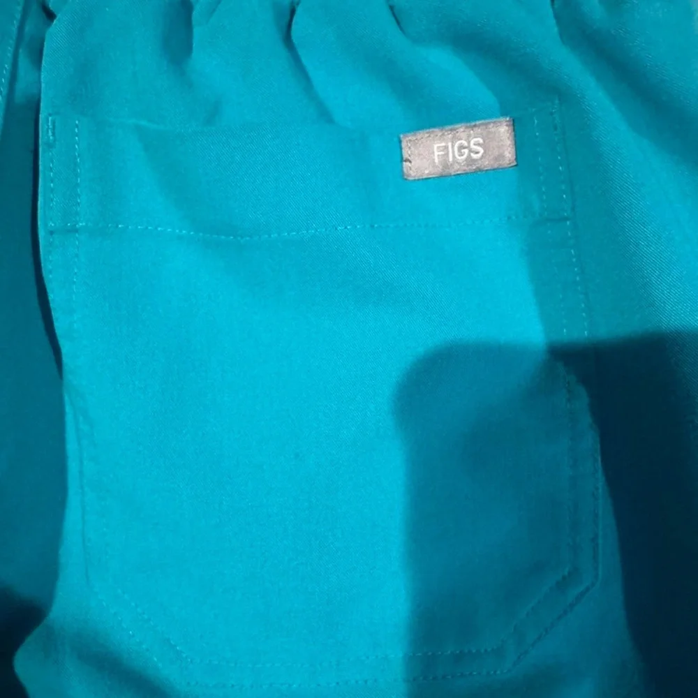 Figs Blue Joggers with Drawstring Waistband and Elastic Cuffs